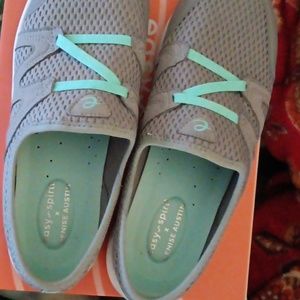 Easy spirit, Denise Austin.